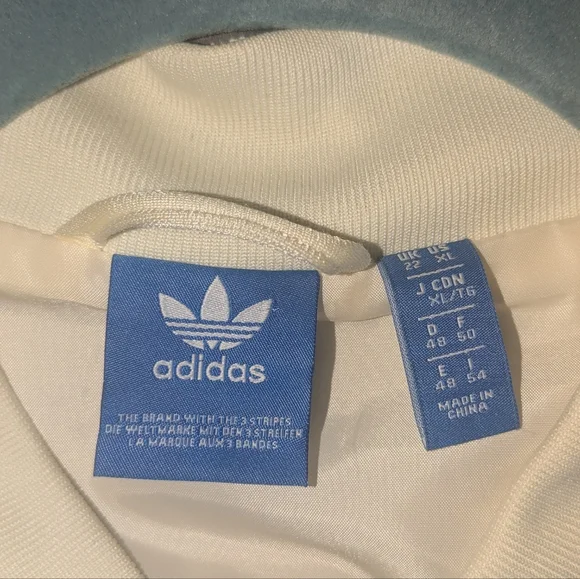 Embroidered ADIDAS Jacket - Picture 3 of 5